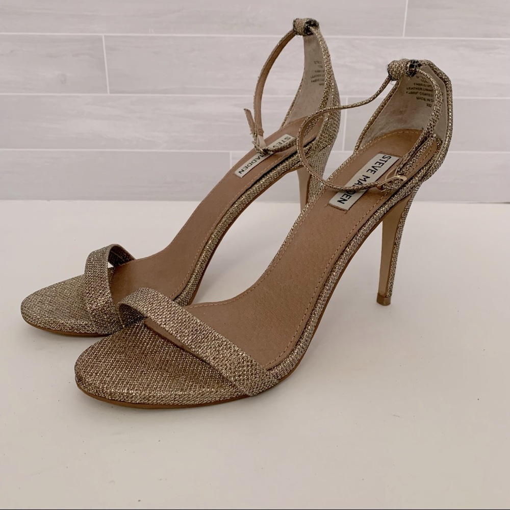 Steve Madden Stecy Gold Glitter Pumps Size 10